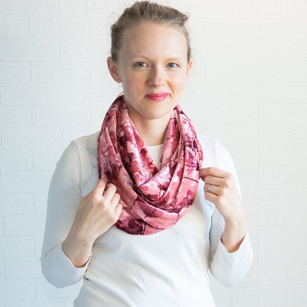 Additional Styling Tips for the Perfect Velvet Scarf
