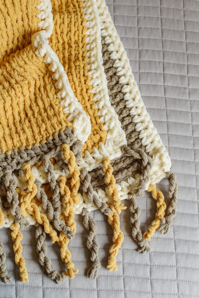 Cat Nap Bernat Baby Blanket Yarn Pattern