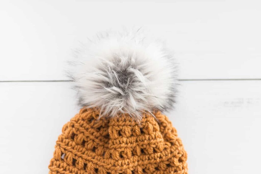 Faux Pom-Pom Design