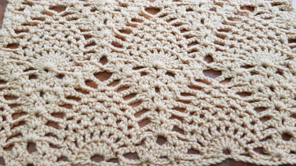 Pineapple Lace Baby Blanket