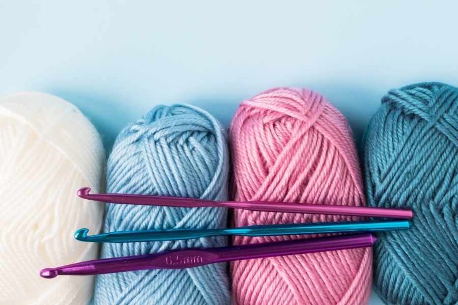 Required Materials for Moss Stitch Crochet