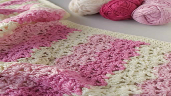 Scallop Stitch Pink Plaid Baby Blanket