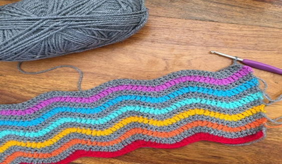 Tips for Changing Yarn Colors