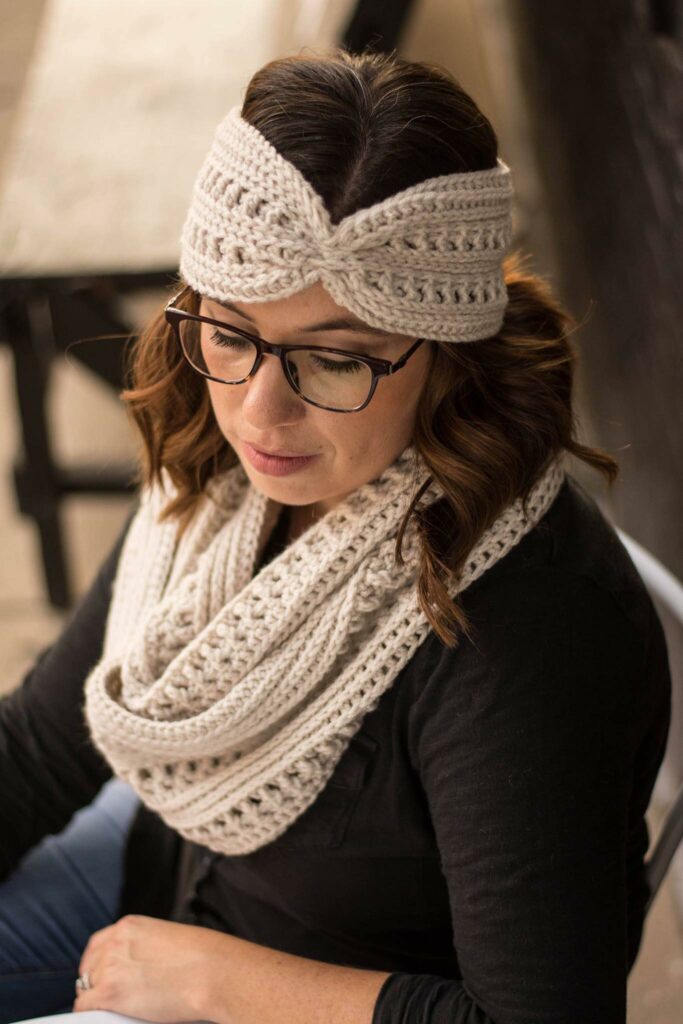 The Off-Beat Infinity Scarf