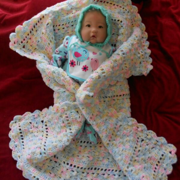 Easy Guide To Crochet Shell Stich Baby Blankets