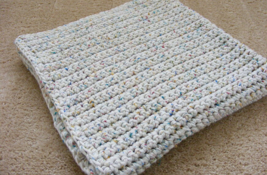 Single Crochet Blanket: Step-By-Step Beginner-Friendly Guide