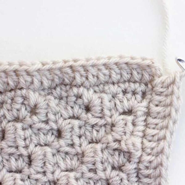Step-By-Step Guide Tutorial Guide to crochet ribbed border for blankets