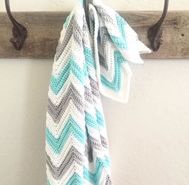 Single Crochet Chevron Blanket in Mint, Gray, and White